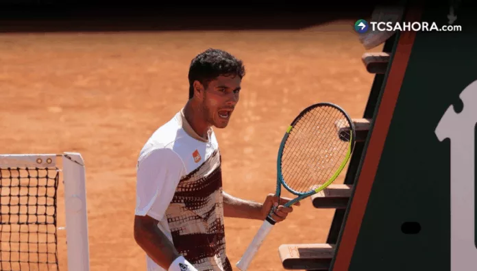 Roland Garros castigó al paraguayo Dani Vallejo tras sus declaraciones contra una jueza brasileña luego de quedar eliminado del torneo parisino.
