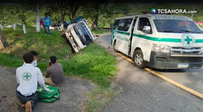 Al menos cinco lesionados en accidentes viales en Santa Ana y San Salvador