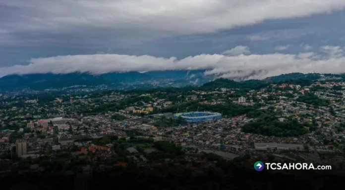 Medio Ambiente prevé precipitaciones durante todo el día, con tormentas más fuertes por la noche y ráfagas de viento superiores a 40 km/h.