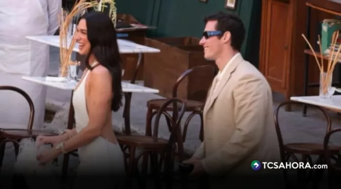 Dua Lipa y Callum Turner reunieron a celebridades, alta cocina y una serenata de Elton John durante su boda en Sicilia, Italia.