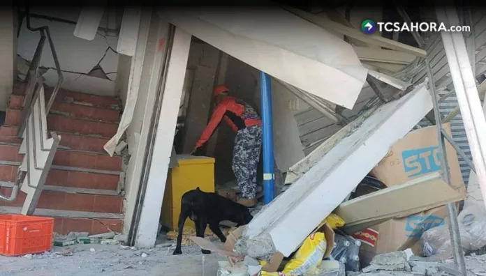 Terremoto magnitud 7.8 sacudió Filipinas