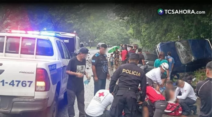 Accidente de tránsito en Cuscatlán deja cinco lesionados