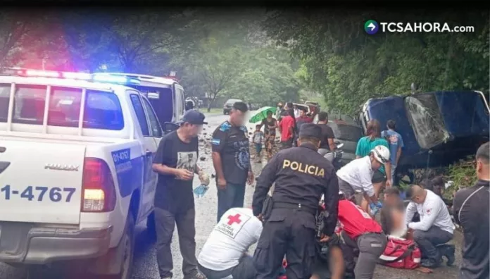Accidente de tránsito en Cuscatlán deja cinco lesionados