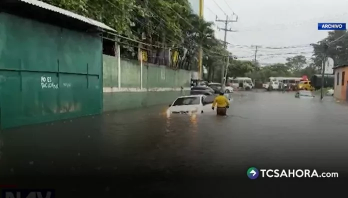 Las inundaciones pueden ocurrir en cuestión de segundos, por lo que expertos recomiendan actuar con rapidez y prevención.