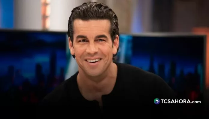 Mario Casas celebra sus 40 años con una carrera llena de retos físicos. Perdió 22 kilos, ganó músculo y cambió su imagen para varios papeles.