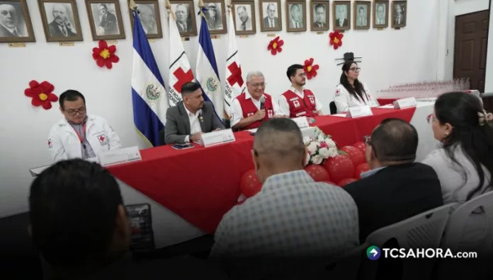 Cruz Roja entrega reconocimientos a donantes altruistas de sangre