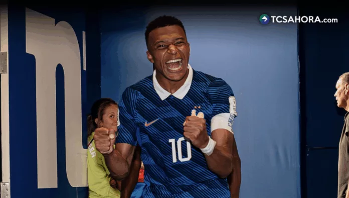 Kylian Mbappé anotó dos goles en la victoria de Francia ante Senegal y se convirtió en el máximo goleador en la historia de su selección.