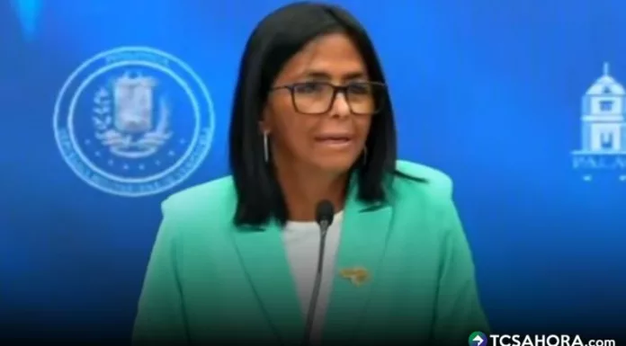 Delcy Rodríguez hizo dos cambios importantes dentro de su gabinete. Uno de ellos fue el de la hija menor de Chávez.