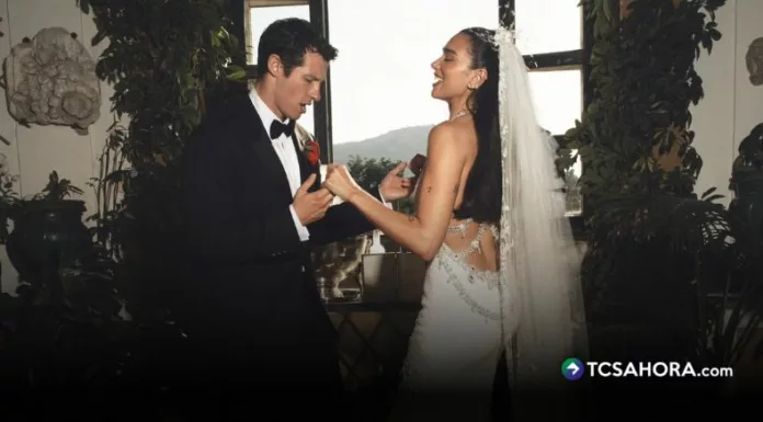 La cantante mostró imágenes inéditas de su boda en Sicilia junto a Callum Turner. Vestidos exclusivos, invitados y detalles salen a la luz.