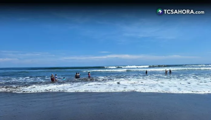 Condiciones de oleaje apropiadas para pesca, transporte y turismo