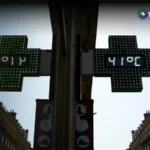 Dos niños murieron dentro de vehículo en Francia en medio de ola de calor