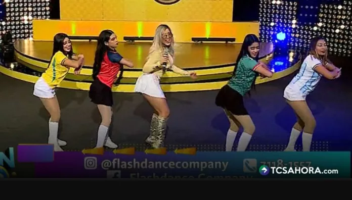 Mafer Salinas y “Dai Dai” llegaron a Prendi2 con una presentación inspirada en Shakira. Canto, baile y un invitado completaron el número.