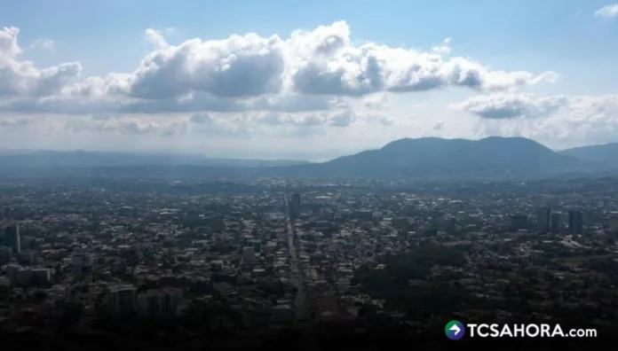 Ondas Tropicales o vaguadas podrían afectar hoy el país con lluvias y tormentas. Sin embargo, los próximos días estarían ausentes.