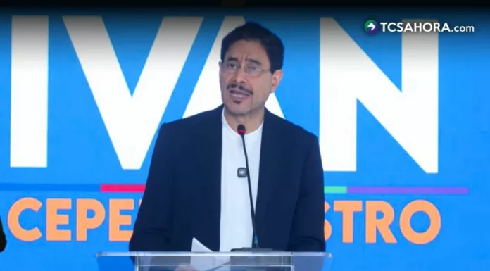 Cepeda reconoce triunfo de Abelardo de la Espriella en elecciones presidenciales