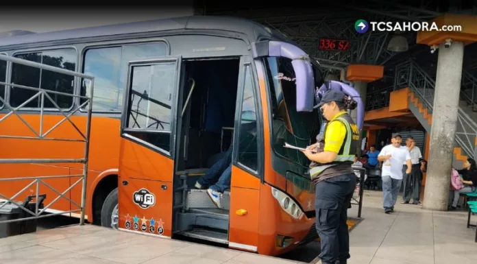 Transportistas piden mesa de diálogo para un ajuste de la tarifa