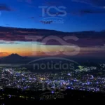 Cámara de TCS en El Boquerón capta un OVNI en San Salvador