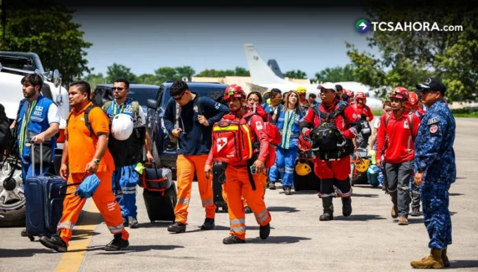 Equipo de respuesta salvadoreño sale rumbo a Venezuela