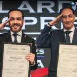 Abelardo de la Espriella recibe credencial como presidente electo