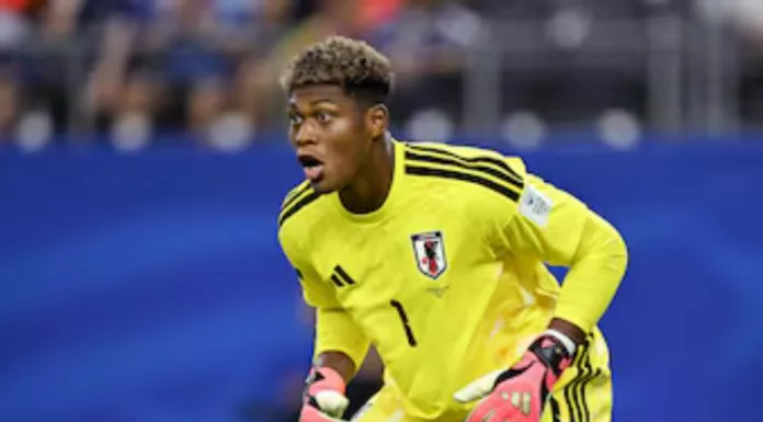 El formidable portero Zion Suzuki se ganó el puesto en la selección de Japón, un país tradicionalmente hostil con los mestizos e inmigrantes