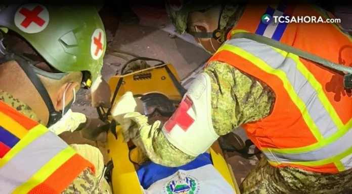 Misión humanitaria de El Salvador en Venezuela rescata cuatro personas