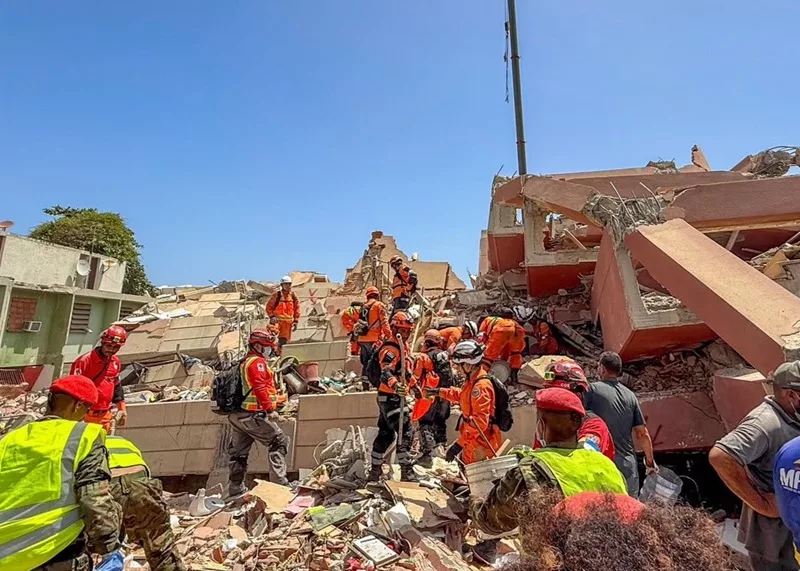 Misión humanitaria de El Salvador en Venezuela rescata cuatro personas 