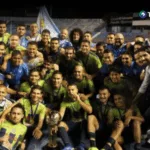 Técnico con pasado en el fútbol salvadoreño sería el reemplazo de Bielsa en Uruguay