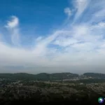 Calor y lluvias con actividad eléctrica para las próximas horas