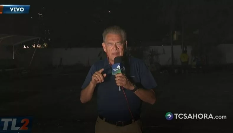 Moisés Urbina reportó que las labores de rescate continúan en Caraballeda, el sector más golpeado por los terremotos en Venezuela.