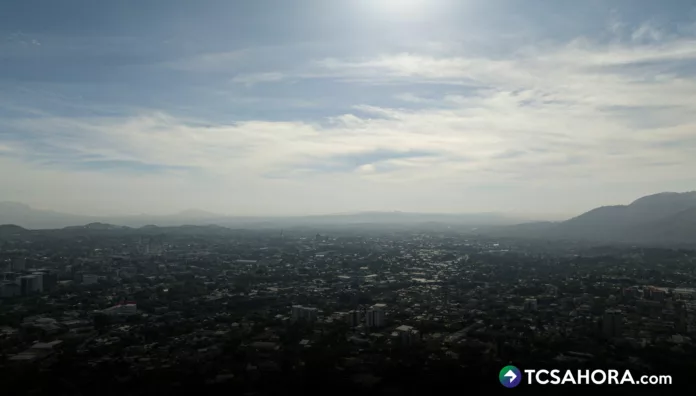 Tendremos humedad e inestabilidad en el ambiente: temperaturas de hasta 38 ° Celsius; pero no se descartan lluvias para la tarde en el país.