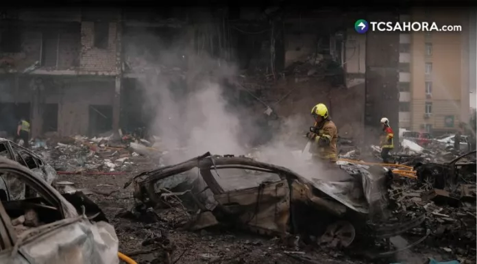 Ataque de Rusia a Kiev deja al menos 15 fallecidos
