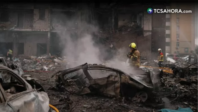 Ataque de Rusia a Kiev deja al menos 15 fallecidos