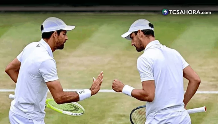 Marcelo Arévalo y el tenista croata, Mate Pavic, se clasificaron a los cuartos de final al vencer a Jean-Julien Rojer y Theodore Winegar.