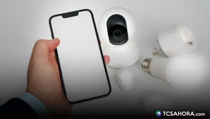 Entre los dispositivos que pueden ser hackeados están: cámaras de videovigilancia, router, asistentes de voz, focos inteligentes; y otros.