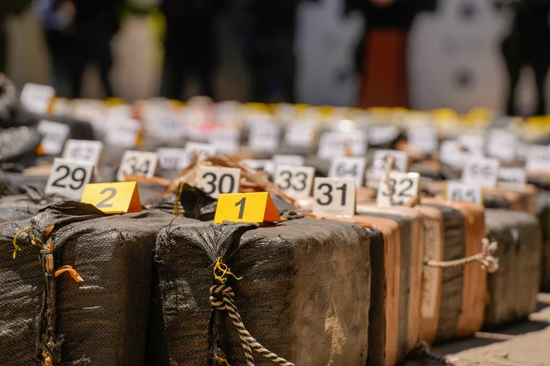 Autoridades inician peritaje de droga incautada el 18 de junio