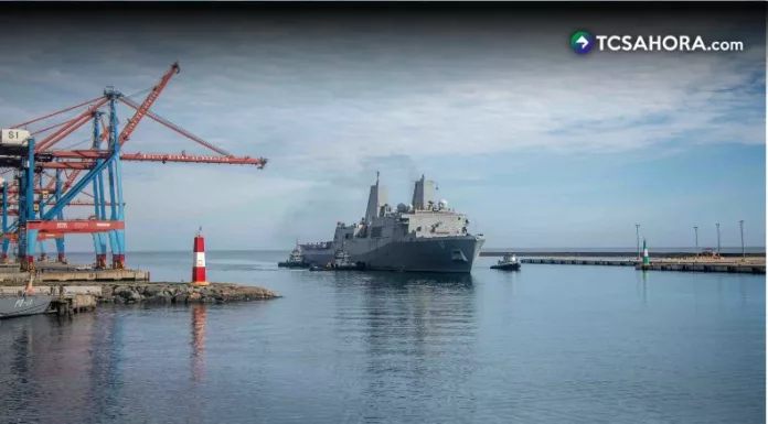 Otra nave militar de EE.UU. se une a labores de apoyo para Venezuela