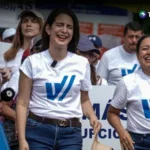 Partido Vamos informa sus candidaturas a diputados de 11 departamentos