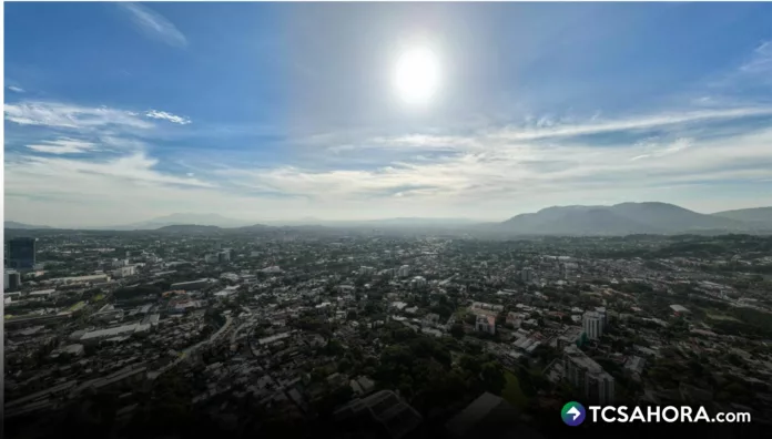 No dejará de llover, pero durante los próximos 5 días las precipitaciones disminuirán en El Salvador y será mucho más marcado el calor.