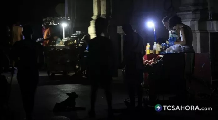 Cuba atribuye parte del problema eléctrico al endurecimiento del cerco petrolero impuesto por Estados Unidos.