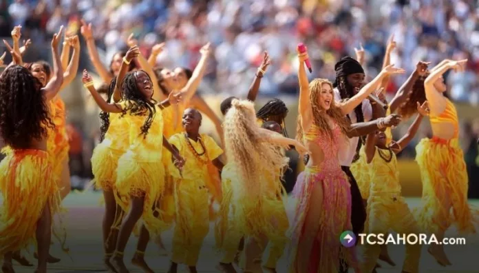 El espectáculo del medio tiempo del Mundial 2026 comenzó con la interpretación de “Music”, de Madonna, acompañada de Ronaldo y Ronaldinho.