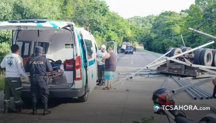 Durante este domingo se han registrado diferentes accidentes de tránsito que han dejado varias personas lesionadas.