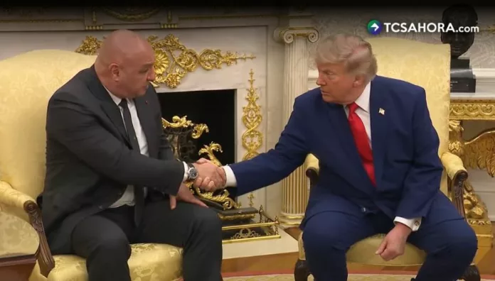 Presidentes de EE.UU. y Líbano se comprometen a buscar acuerdo