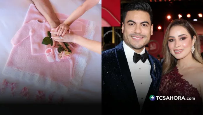 Carlos Rivera compartió una foto con Cynthia Rodríguez y León para anunciar que esperan una niña; la imagen reveló el nombre que eligieron ambos para ella.