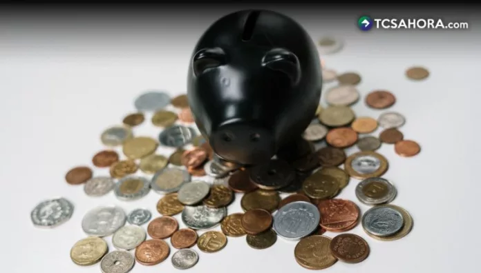 El micro ahorro también puede realizarse de manera digital. Algunas instituciones financieras permiten crear cuentas de ahorro adicionales.