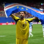 Este es el nuevo equipo de Vozinha, una de las figuras del Mundial 2026
