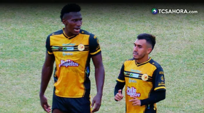 Club Deportivo Platense rescató un empate sobre el final del juego en su visita a Fuerte San Francisco en la primera fecha del torneo.