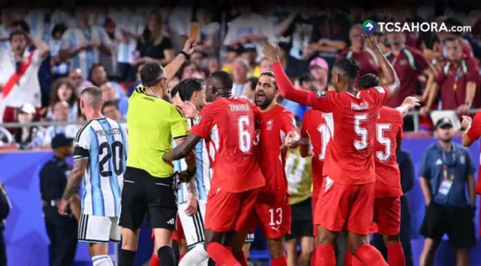 La IFAB, organismo de las reglas del fútbol, confirmó que el VAR se utilizó de manera incorrecta en jugada que benefició a Argentina.