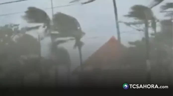 Temporales con fuertes lluvias y vientos de más de 100 km/h causaron al menos cinco fallecidos y varios heridos en Brasil.