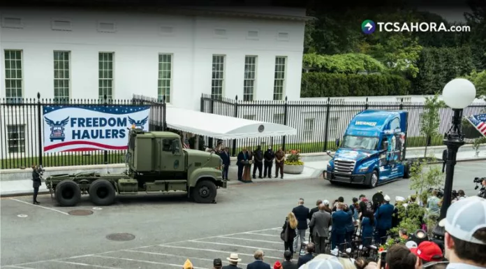 Trump busca sustituir camioneros inmigrantes por veteranos del ejército