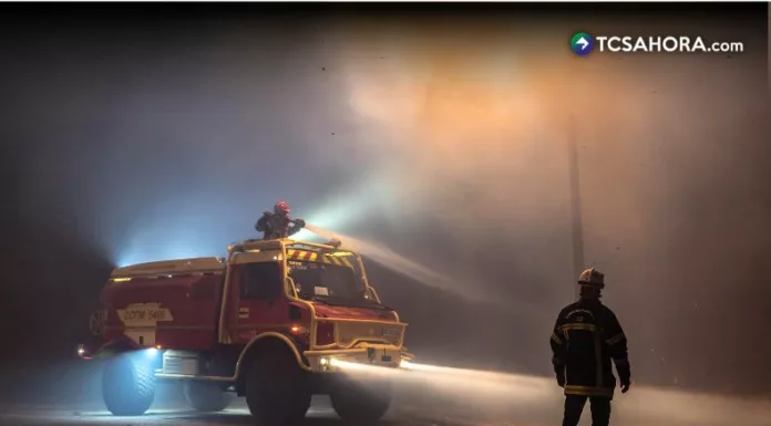 Autorizan regreso a 144 mil evacuados por incendios en Francia