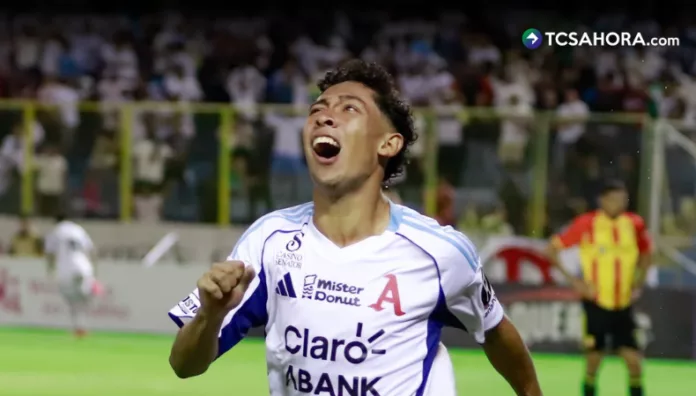 Alianza se impuso por la mínima al Herediano de Costa Rica y rompió otra histórica racha para el fútbol salvadoreño.